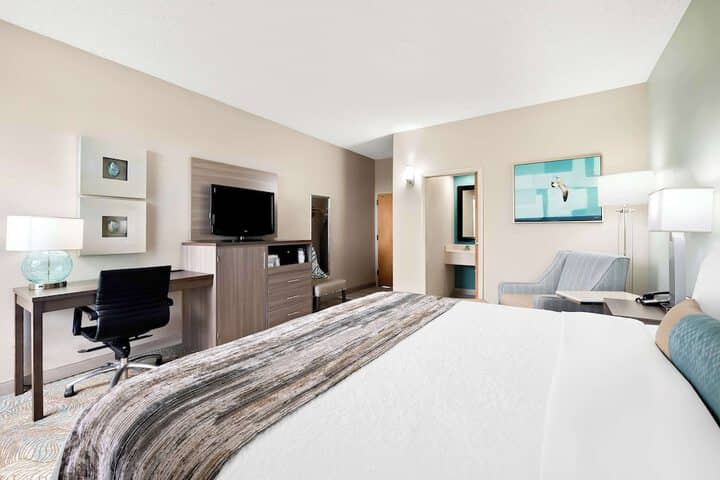 Room 13 of 29